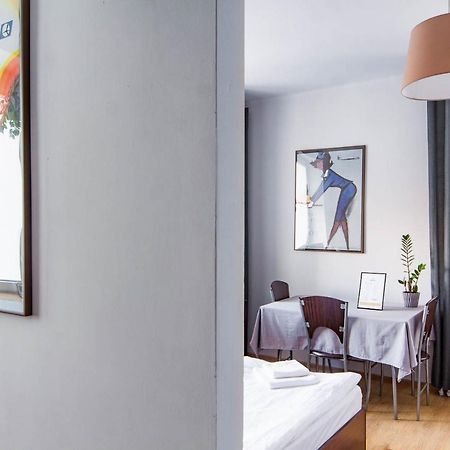 Avion Hotel Swidnik  Luaran gambar